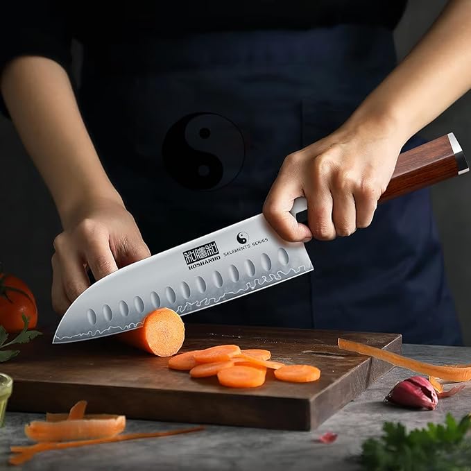 7 Inch Santoku Knife，Professional Japanese High Carbon Steel Chef Knife, Razor Sharp Kitchen Knife with Ergonomic Red Sandal Wooden Handle - Gift Box